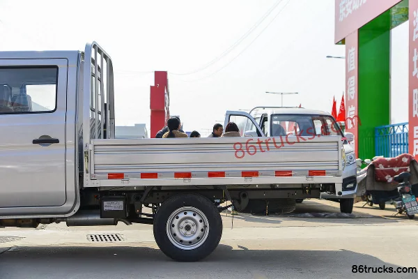 Changan Kuayue Wang X1 Luxury Edition 1.6L 122 hp 4X2(6 wheels) Gasoline 2.2m double-row flatbed mini truck (China VI) (single rear wheel) B