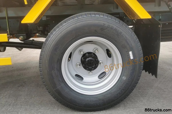 Isuzu 100P 120 ch 4X2(6 roues) 3,235 m double cabine camion porteur à ridelles (China VI) Châssis (2) | 86Trucks