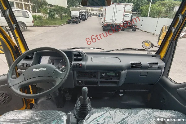 Isuzu 100P 120 ch 4X2(6 roues) 3,235 m double cabine camion porteur à ridelles (China VI) (1) | 86Trucks