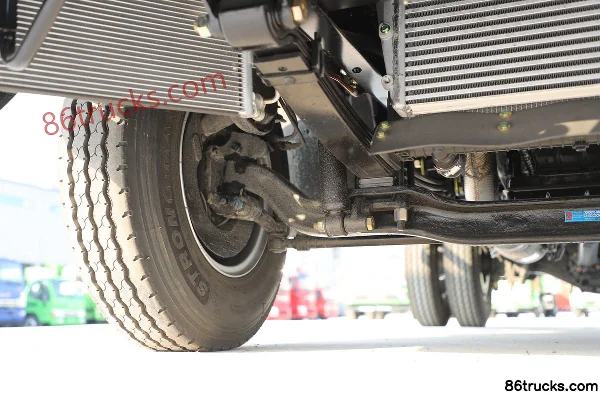 Dongfeng Furui Ka F6 155 hp 4X2(6 wheels) 4.2m single-row flatbed light truck Chassis (2) | 86Trucks