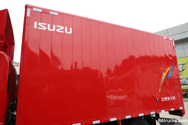 Jiangxi Isuzu Yifang EC7 127 ch 4X2(6 roues) 4,2 m fourgon léger cabine simple Carrosserie (1) | 86Trucks