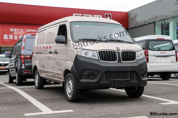 Jinbei Xiaohai Shi X30 110hp 1.5L Gasoline 2-Seat Enclosed Cargo Van Exterior