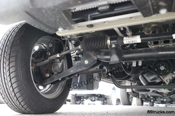 Jinbei Xiaohai Shi X30 110hp 1.5L Gasoline 2-Seat Enclosed Cargo Van Chassis (2) | 86Trucks