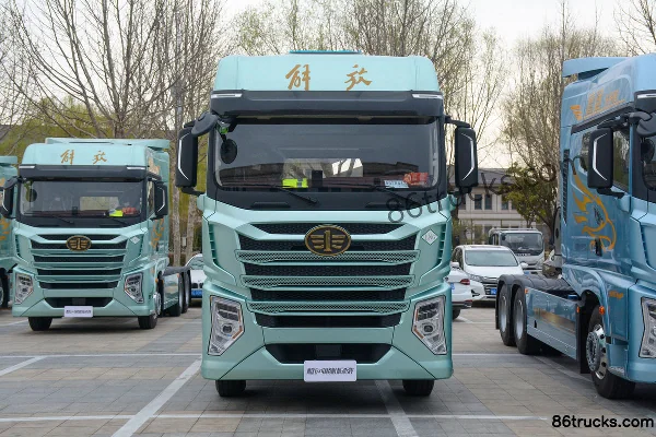 FAW Jiefang Qingdao Yingtu Business Class 580hp 6X4(10 wheels) LNG Automatic Tractor Truck (Hydraulic Retarder) Exterior (2) | 86Trucks