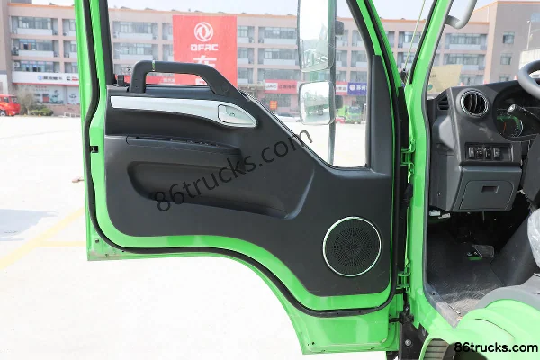 JAC Junling 130 hp 4X2(6 wheels) 3.3m half-row dump truck Cab (2) | 86Trucks
