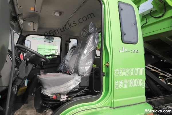 JAC Feiyue J3 version standard 180 ch 4X2(6 roues) camion benne 4,2 m (China VI) Cabine (3) | 86Trucks