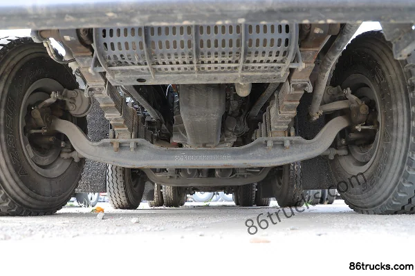 Foton Auman Xingxing 350hp 8X4(12 wheels) 6m Dump Truck Chassis (1) | 86Trucks