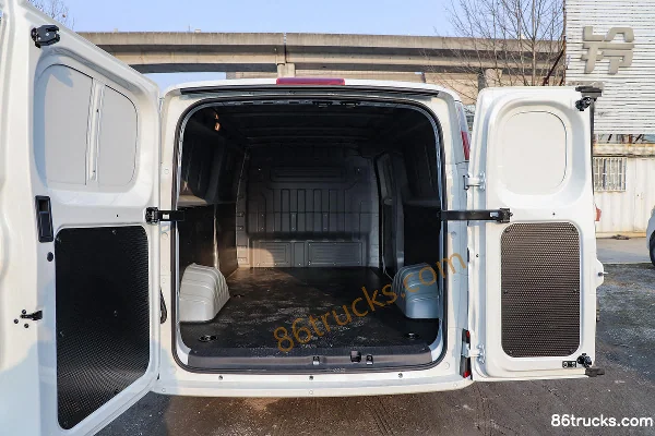 Maxus Dawan V1 2024 3-seat pure electric long wheelbase low roof panel van 51kWh Cargo Box (2) | 86Trucks