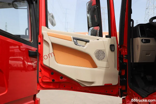 SHACMAN Delong X5000 Lightweight Edition 550 hp 6X4(10 wheels) Tractor Truck (China VI) Cab (2) | 86Trucks