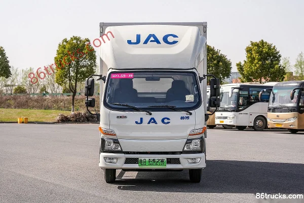 JAC Shuailing EV5 4,5T 4,15 m cabine simple camion léger utilitaire électrique pur 81,14 kWh 4X2(6 roues) Extérieur (2) | 86Trucks