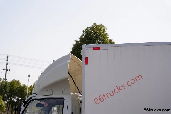 JAC Shuailing EV5 4,5T 4,15 m cabine simple camion léger utilitaire électrique pur 81,14 kWh 4X2(6 roues) Carrosserie (1) | 86Trucks