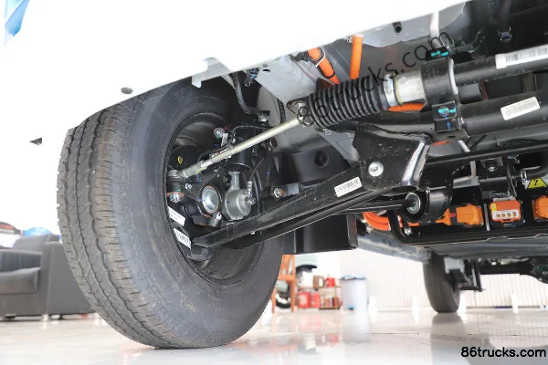 Dongfeng EC36Ⅱ 2.2T 4.5m electric light bus 41.86kWh Chassis (2) | 86Trucks