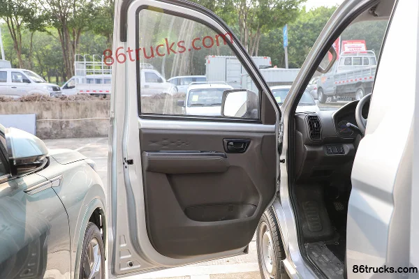 Dongfeng Chuangfu Niuka 2026 Super Luxury 1.6L Gasoline 122 hp 4X2(6 wheels) Hydraulic Brake 3.3m Single Row Flatbed Micro Truck Cab (1) | 8