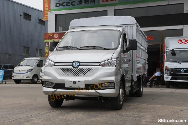 Dongfeng EV150 3.5T 3.5m Single Row Pure Electric Stake Light Truck 55.7kWh 4X2(6 wheels) Exterior (3) | 86Trucks