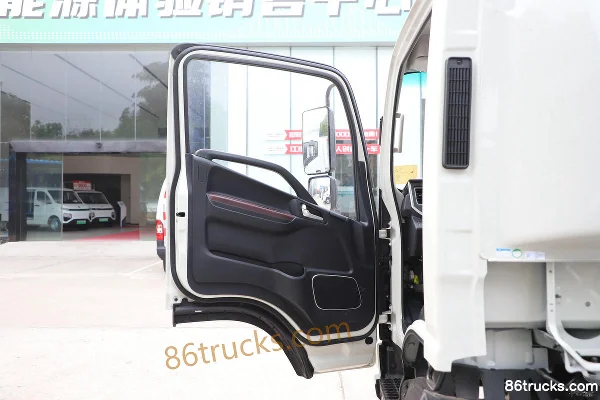 JAC Shuailing ES6 4.5T 4.15m single-row pure electric van light truck 86.55kWh 4X2(6 wheels) Interior (1) | 86Trucks