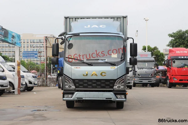 JAC Lingpao L3 2.0L 127hp 4X2(6 wheels) CNG 3.8m Single Cab Van Light Truck Exterior (2) | 86Trucks