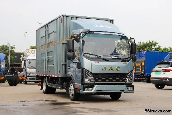 JAC Lingpao L3 2.7L CNG 130hp 4X2(6 wheels) JAC 5-speed 4.15m single-row van truck Exterior