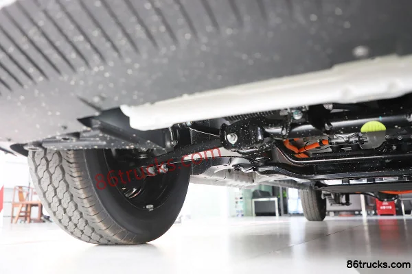 Lingshi Auto Golden Cargo First Class Economy 3T 2-seat 5.43m electric panel van 53.58kWh Chassis (2) | 86Trucks