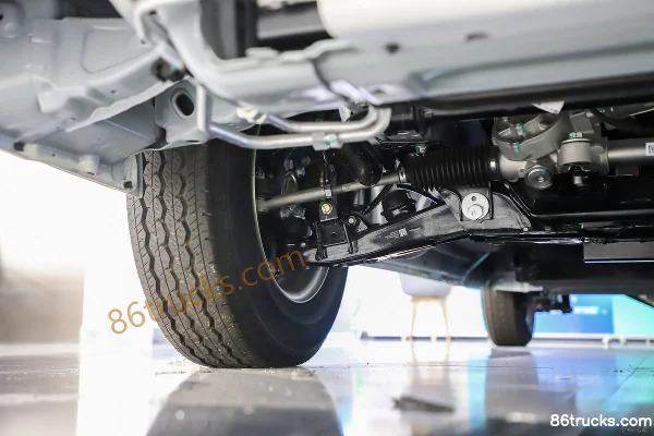 Tuyano Fengjing G7 2024 5 places 5,34 m fourgon utilitaire électrique pur toit haut empattement long Châssis (2) | 86Trucks