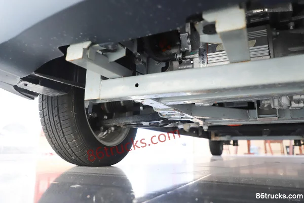 Zhinan Blue Zhinan Elf E7 5.395m Pure Electric Enclosed Van 38.64kWh Chassis (2) | 86Trucks