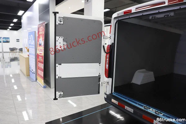 Zhinan Blue Zhinan Elf E7 5.395m Pure Electric Enclosed Van 38.64kWh Cargo Box (2) | 86Trucks