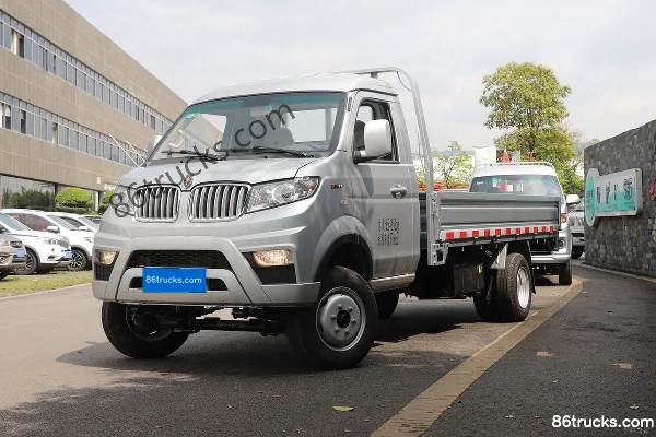 Jinbei T5L 2024 Comfort 1.6L 123 hp 4X2(6 wheels) Gasoline 3.6m Single Row Flatbed Micro Truck Exterior (3) | 86Trucks