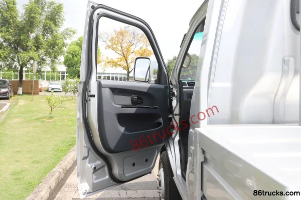 Jinbei T5L 2024 Comfort 1.6L 123 hp 4X2(6 wheels) Gasoline 3.6m Single Row Flatbed Micro Truck Cab (1) | 86Trucks