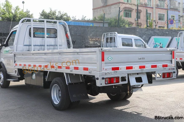 SRM Jinka S6 Standard Edition 2L 130 hp 4X2(6 wheels) CNG 3.855m Single Row Flatbed Mini Truck Body (3) | 86Trucks