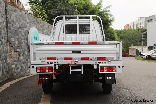 SRM Xinyuan Jinka S1 2024 Standard 1.4L 102 ch 4X2(6 roues) essence 2,55 m micro camion à ridelles, cabine double (pneus arrière simples) Ca