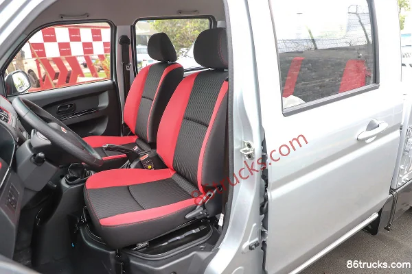 SRM Xinyuan Jinka S1 2024 Model Standard Edition 1.6L 124 hp 4X2(6 wheels) Gasoline 2.55m Double Row Flatbed Mini Truck Cab (1) | 86Trucks