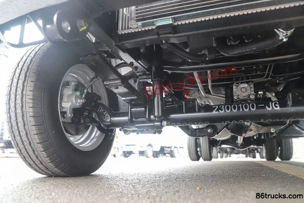 SRM Xinyuan Jinka S1 2024 Model Standard Edition 1.6L 124 hp 4X2(6 wheels) Gasoline 2.55m Double Row Flatbed Mini Truck Chassis (2) | 86Truc