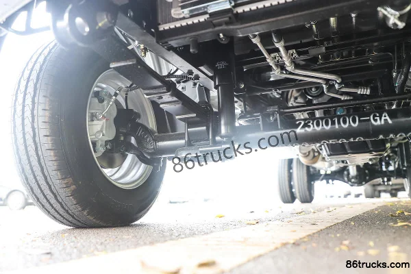 SRM Jinka S6 Shuxiang Type 2L 149 ch 4X2(6 roues) essence 3,855 m micro camion plateau simple cabine Châssis (2) | 86Trucks