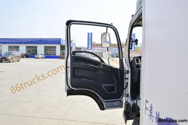 SHACMAN Commercial Vehicle Delong G1 155 ch 4X2(6 roues) 4,06 m camion frigorifique Cabine (1) | 86Trucks