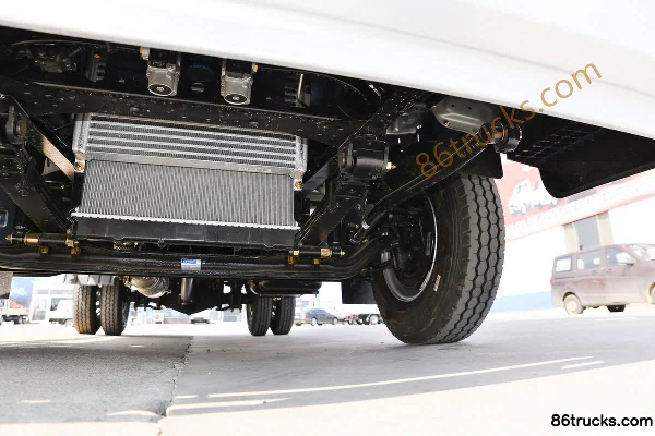 SHACMAN Commercial Vehicle Delong G1 155 ch 4X2(6 roues) 4,06 m camion frigorifique Châssis (3) | 86Trucks