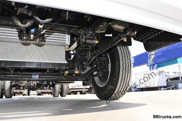 SHACMAN Commercial Vehicle Delong G1 155 hp 4X2(6 wheels) 4.06m refrigerated truck (Fast Gear 8-speed) Chassis (3) | 86Trucks