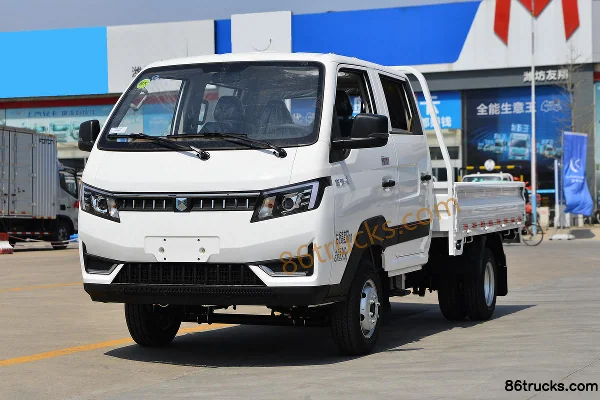Lanqing Auto Ling R 1.6L 122 ch 4X2(6 roues) essence camion plateau micro benne double rangée 3,05 m Extérieur (3) | 86Trucks