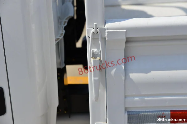 Lanqing Auto Ling R 1.6L 122 ch 4X2(6 roues) essence camion plateau micro benne double rangée 3,05 m Carrosserie (2) | 86Trucks