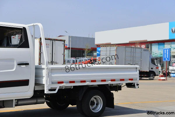 Lanqing Auto Ling R 1.6L 122 ch 4X2(6 roues) essence camion plateau micro benne double rangée 3,05 m Carrosserie (1) | 86Trucks