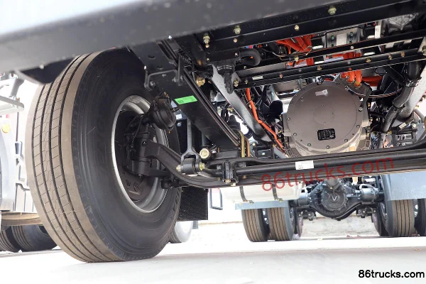 FAW Jiefang J6L Medium Truck 6X4(10 wheels) Pure Electric Semi-Trailer Tractor 282kWh Chassis (2) | 86Trucks