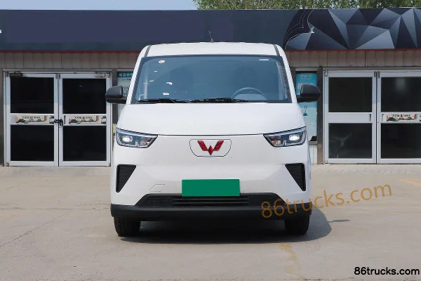 Wuling Yangguang Practical Type 2024 Model 2.9T 2-seat 4.985m pure electric closed van 41.9kWh Exterior (2) | 86Trucks