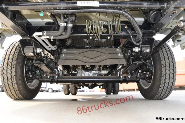 Foton Xiangling M1 1.6L 122hp Gasoline 4X2(6 wheels) 3.12m Refrigerated Truck Chassis (1) | 86Trucks