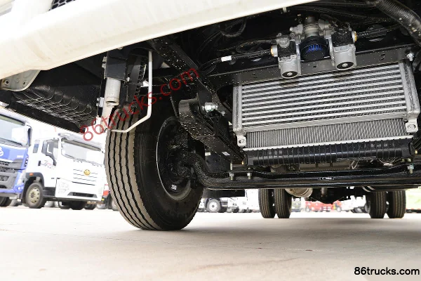 JAC Junling V5 150ch 4X2(6 roues) 4,03m camion frigorifique Châssis (2) | 86Trucks