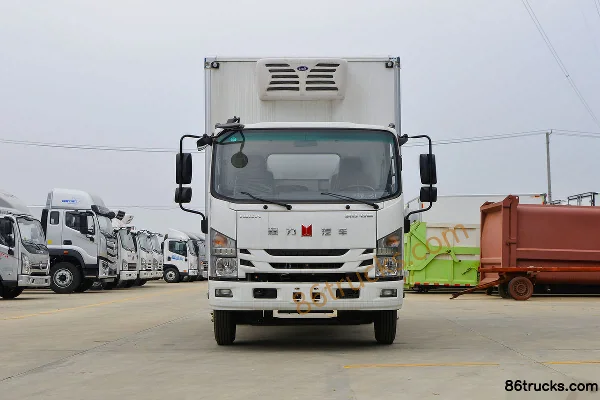 Isuzu Qingling Lingka 150 ch 4X2(6 roues) camion frigorifique 4,05 m (marque Chengliwei) Extérieur (2) | 86Trucks