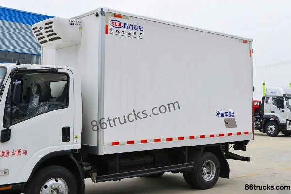Isuzu Qingling Lingka 150 ch 4X2(6 roues) camion frigorifique 4,05 m (marque Chengliwei) Carrosserie (1) | 86Trucks