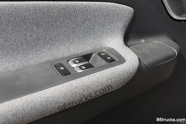 FARIZON Xingzhi H8M Pack Standard 4.5T 4,15 m cabine simple hybride à prolongateur d'autonomie au méthanol plug-in fourgon léger 77,28 kWh 4