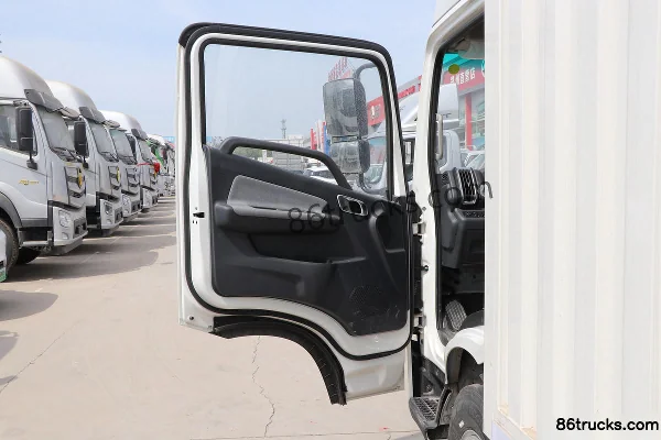 FARIZON Xingzhi H8M Pack Standard 4.5T 4,15 m cabine simple hybride à prolongateur d'autonomie au méthanol plug-in fourgon léger 77,28 kWh 4