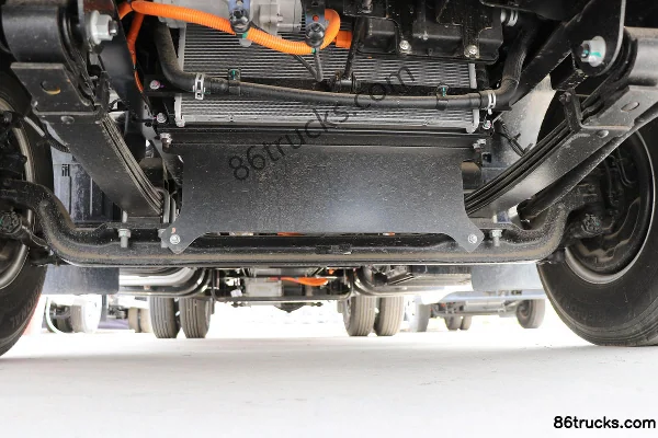 FARIZON Xingzhi H8M Pack Standard 4.5T 4,15 m cabine simple hybride à prolongateur d'autonomie au méthanol plug-in fourgon léger 77,28 kWh 4
