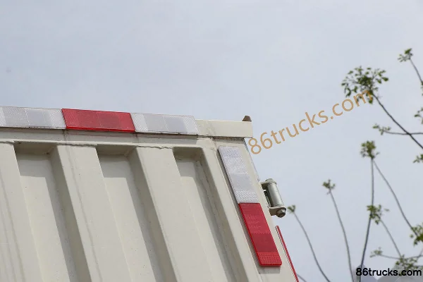 FARIZON Xingzhi H8M Pack Standard 4.5T 4,15 m cabine simple hybride à prolongateur d'autonomie au méthanol plug-in fourgon léger 77,28 kWh 4