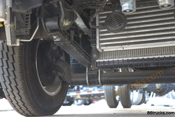 Foton AUMARK M Card 132 ch 4X2(6 roues) aerial work vehicle (Shenbai Heavy Industry brand) Châssis (2) | 86Trucks