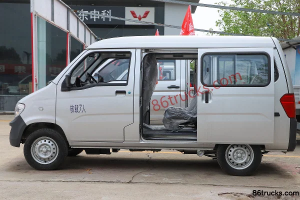 Wuling Zhiguang Utility 7-Seat 102hp 1.5L Van Cargo Box (2) | 86Trucks